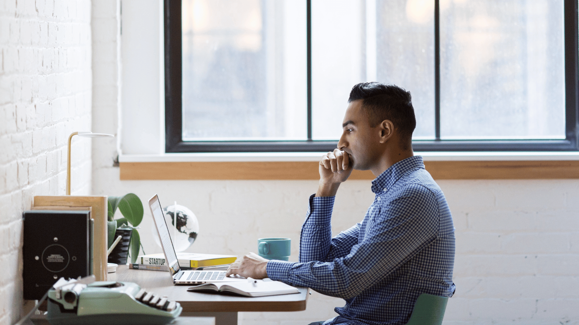 Essential Management Tips ftasiastock That Help Build Stronger Teams Fast